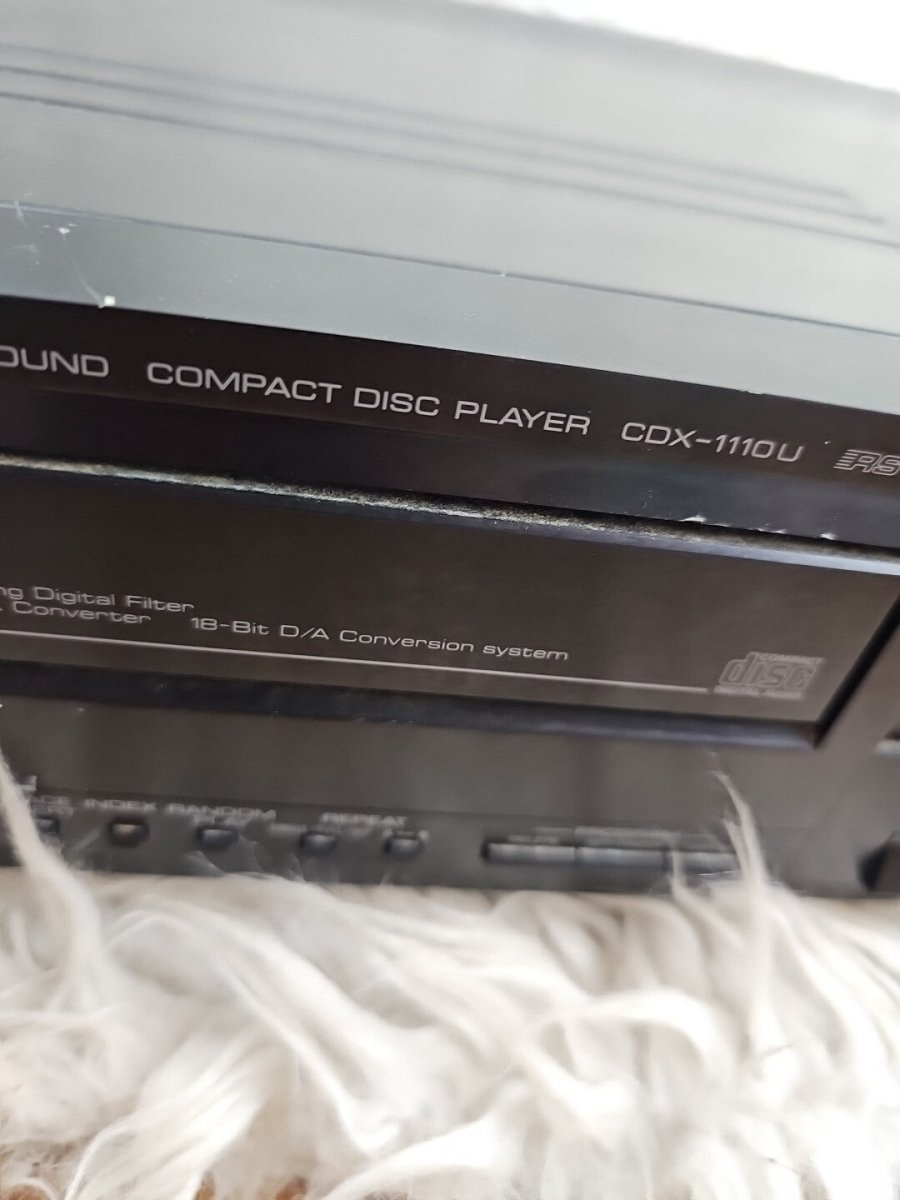 1987 - Yamaha CDX - 1100U Natural Sound Compact Disc Player 18bit - Home Audio Systems - ThrowbackBuys - The Thrifty Gypsyy Shop