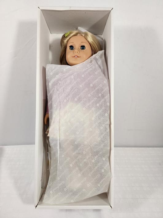 2000 - American Girl Kit Kittredge Doll (F7736 - AFIA) w/ Play & Display Stand - 18 in - Dolls - ThrowbackBuys - ResellerDoor