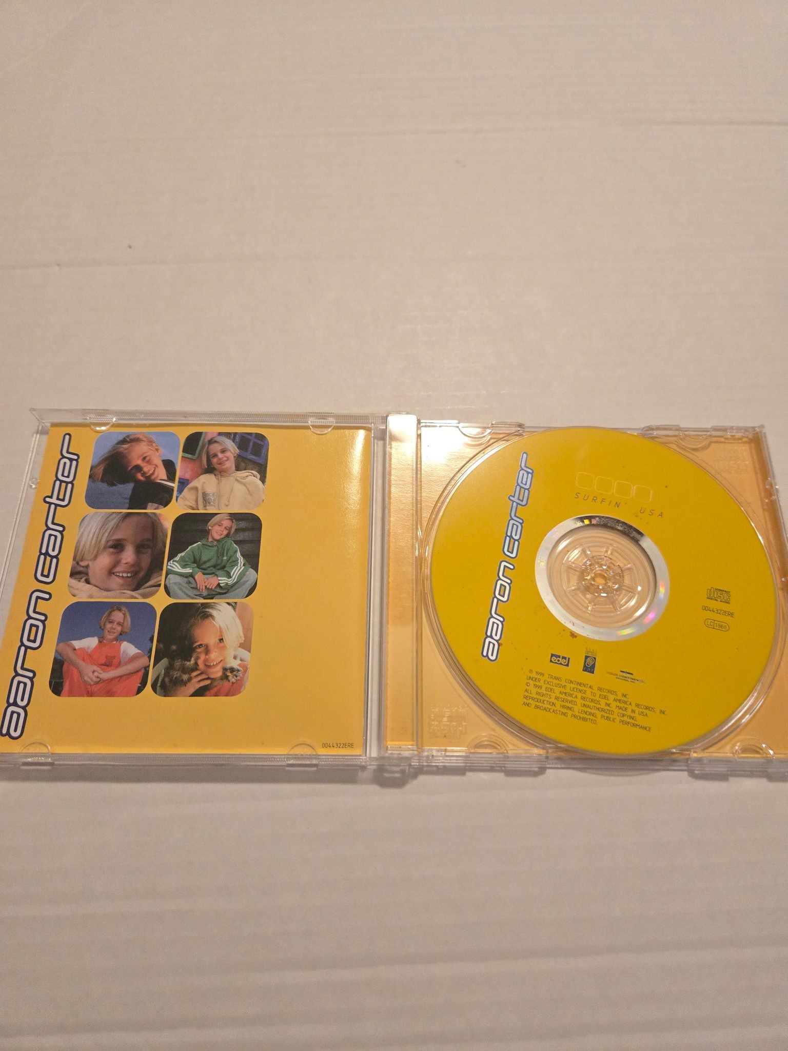 Aaron Carter Surfin' USA CD