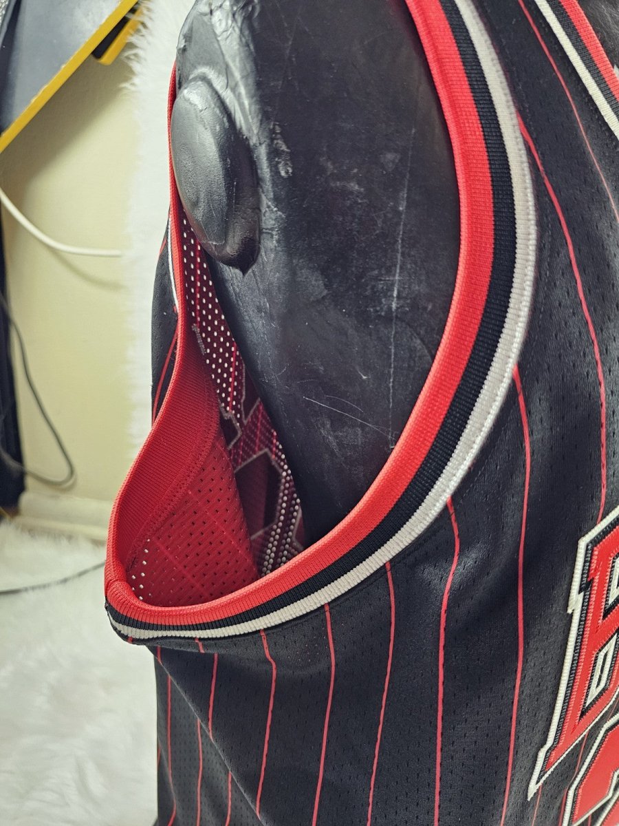 100% Authentic Michael Jordan Mitchell & Ness 96 97 Bulls Jersey Size 48 XL Mens - Sports Memorabilia - ThrowbackBuys - The Thrifty Gypsyy Shop