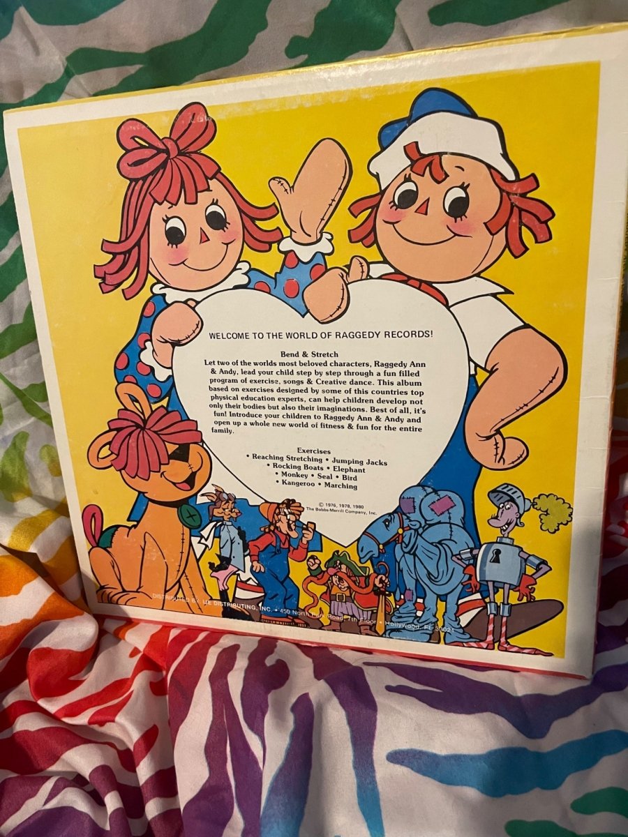 1980 Raggedy Ann & Andy Bend & Stretch Exercise Vinyl Record - Vinyl - ThrowbackBuys - Furby Queen