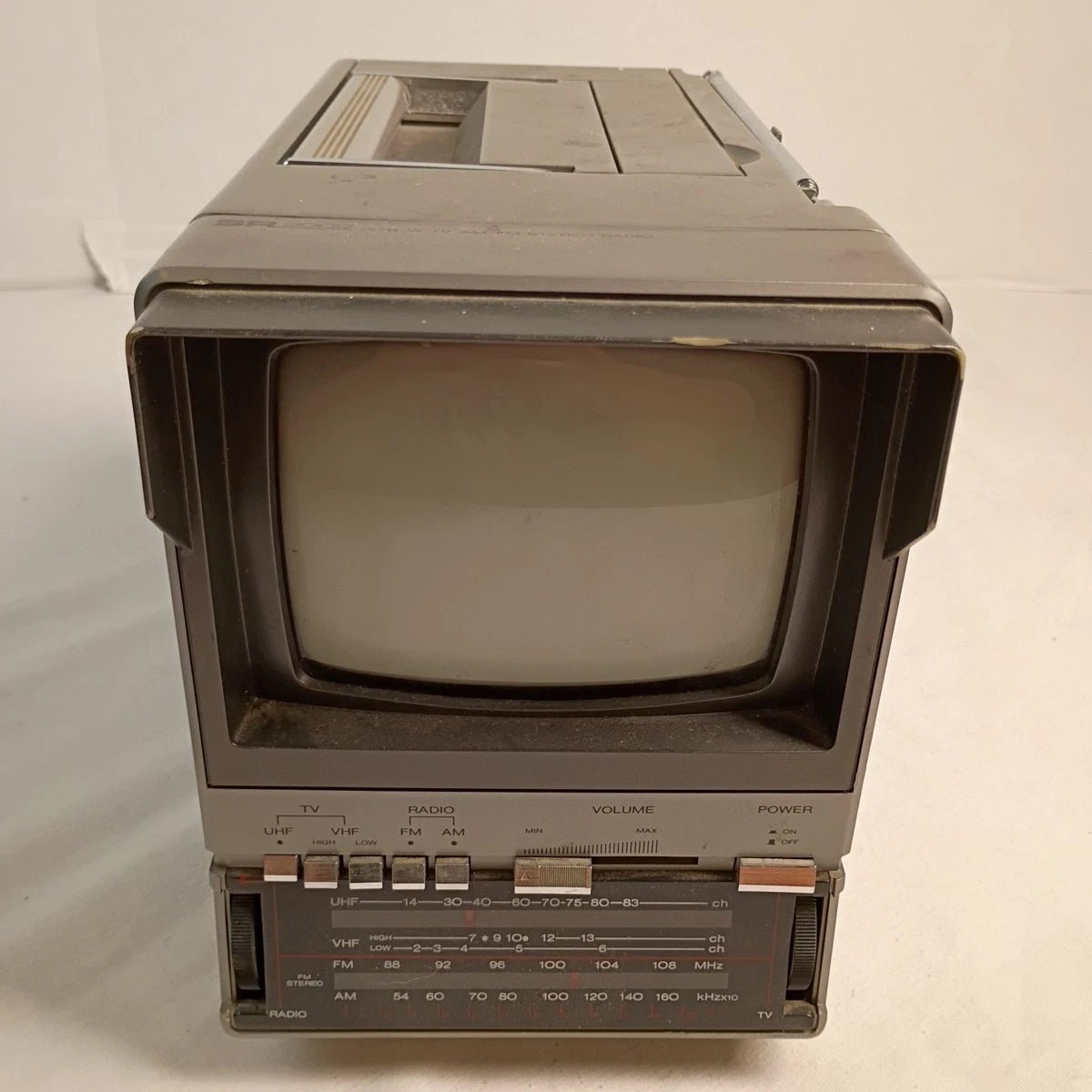 1985 – Sears SR3000 5” B&W CRT TV + AM/FM Radio - Portable Video - ThrowbackBuys - ResellerDoor