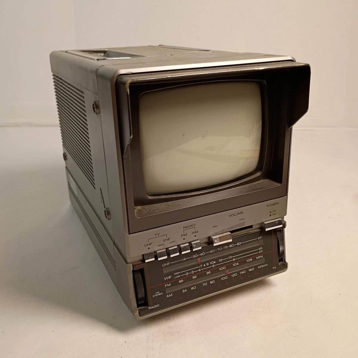1985 – Sears SR3000 5” B&W CRT TV + AM/FM Radio - Portable Video - ThrowbackBuys - ResellerDoor