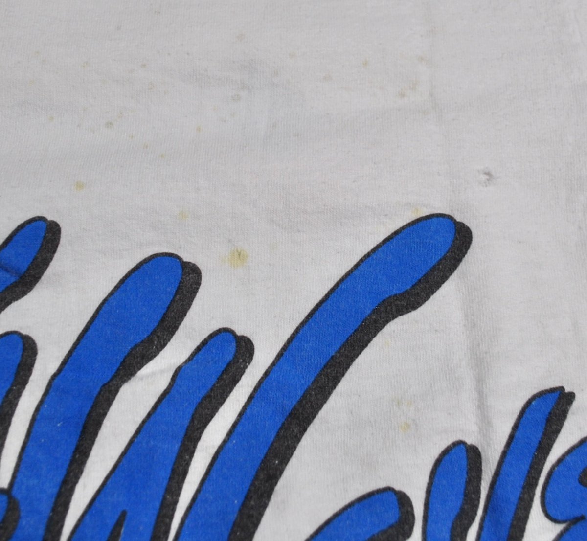 1990 - Beach Boys: Catch a Wave T-Shirt - Small - T-Shirts - ThrowbackBuys -Yesterday's Attic