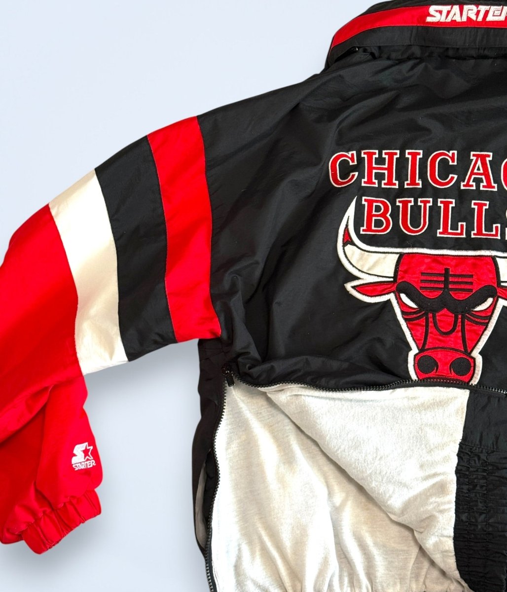 1990s - Starter: Chicago Bulls Quarter-Zip Pullover Windbreaker, Pro Line Authentics, Made in Korea - RARE