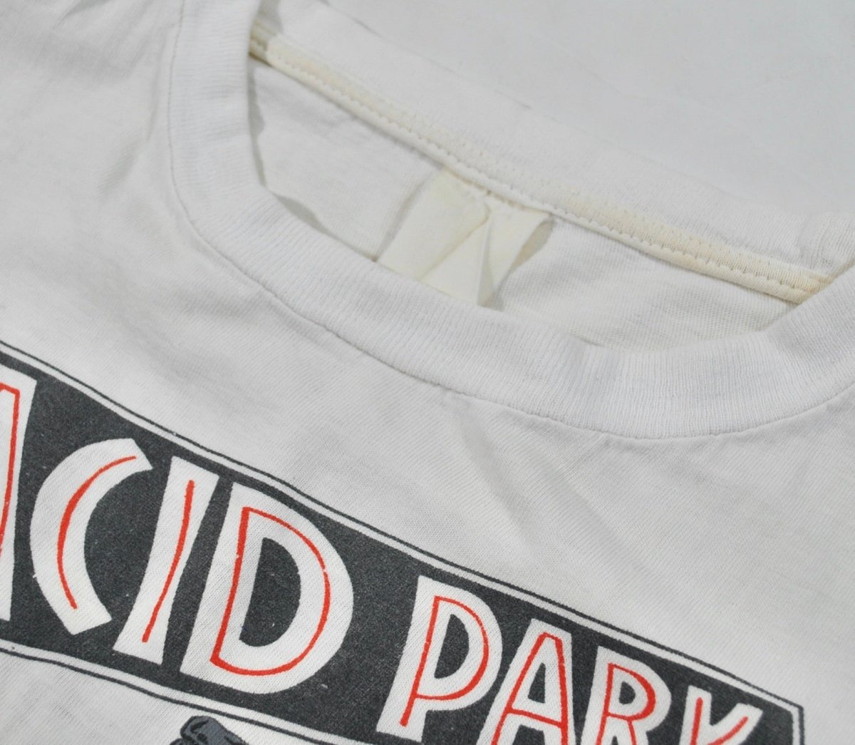 1990s - Universal: Jurassic Park The Stoned Age Tour Shirt - Large - T-Shirts - ThrowbackBuys -Yesterday's Attic