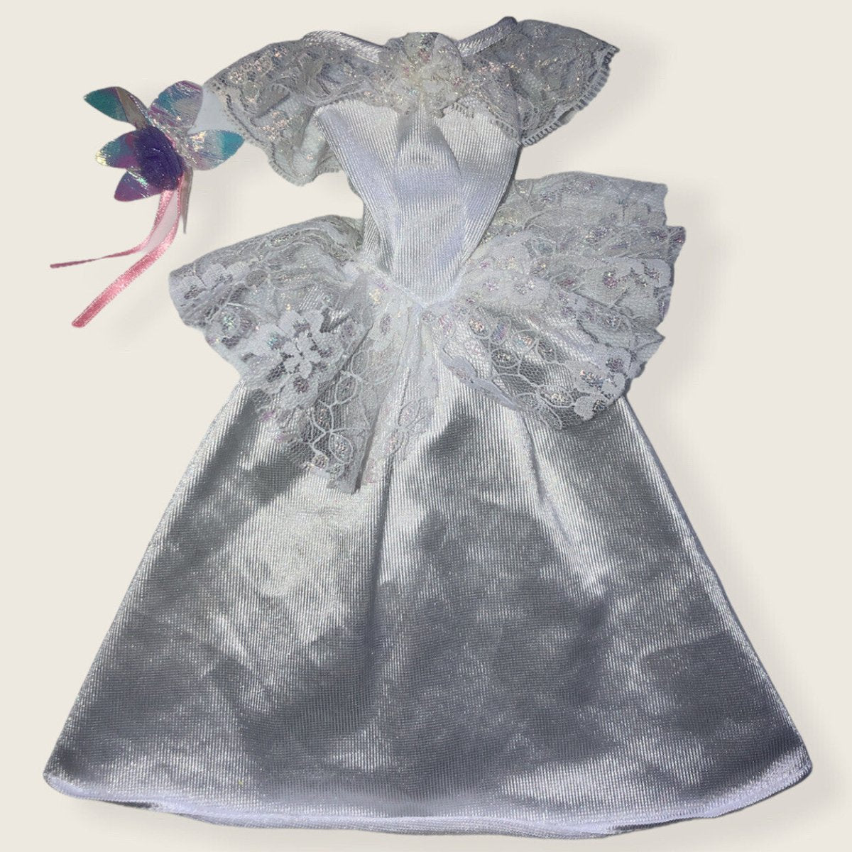 1991 Mattel Barbie Bridal Collection 666 Barbie Doll Wrist Flower Corsage Dress - Dolls - ThrowbackBuys - Abunnysvintageco