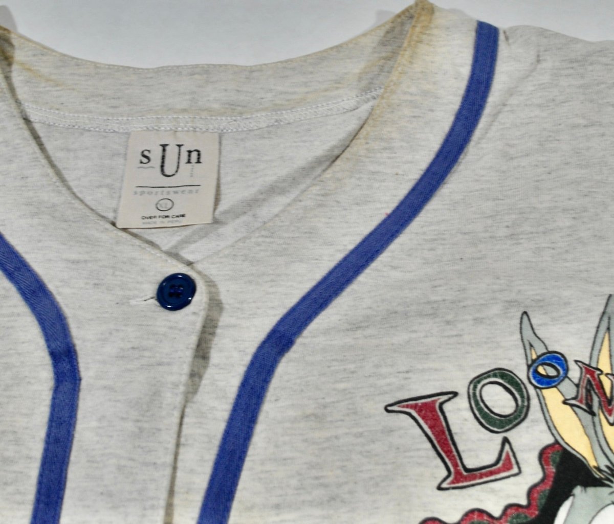 1994 - Warner Bros.: Looney Tunes Bugs Bunny Shirt - XL - T-Shirts - ThrowbackBuys -Yesterday's Attic