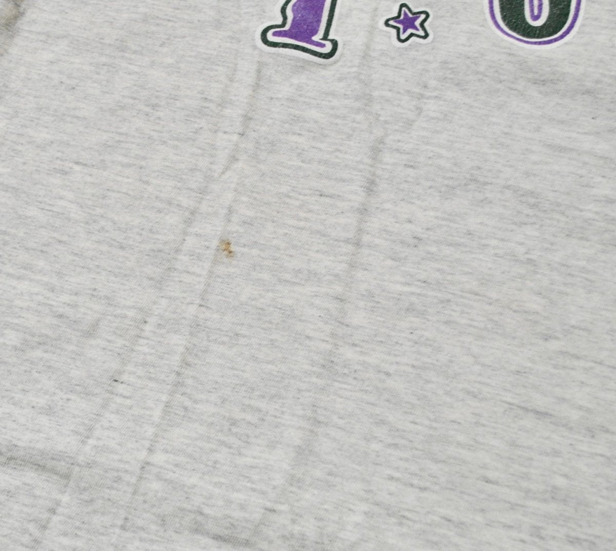 1994 - Warner Bros.: Looney Tunes Bugs Bunny Shirt - XL - T-Shirts - ThrowbackBuys -Yesterday's Attic