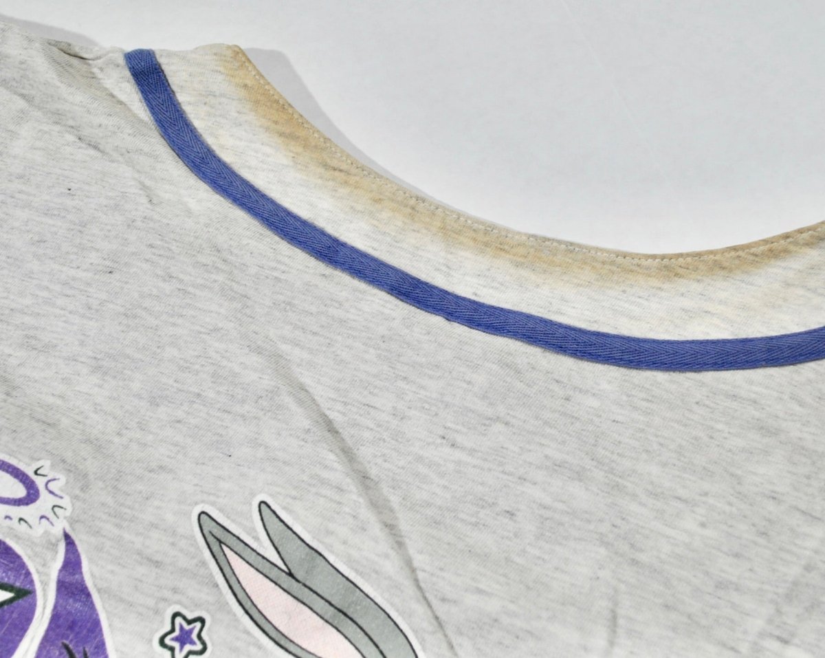 1994 - Warner Bros.: Looney Tunes Bugs Bunny Shirt - XL - T-Shirts - ThrowbackBuys -Yesterday's Attic