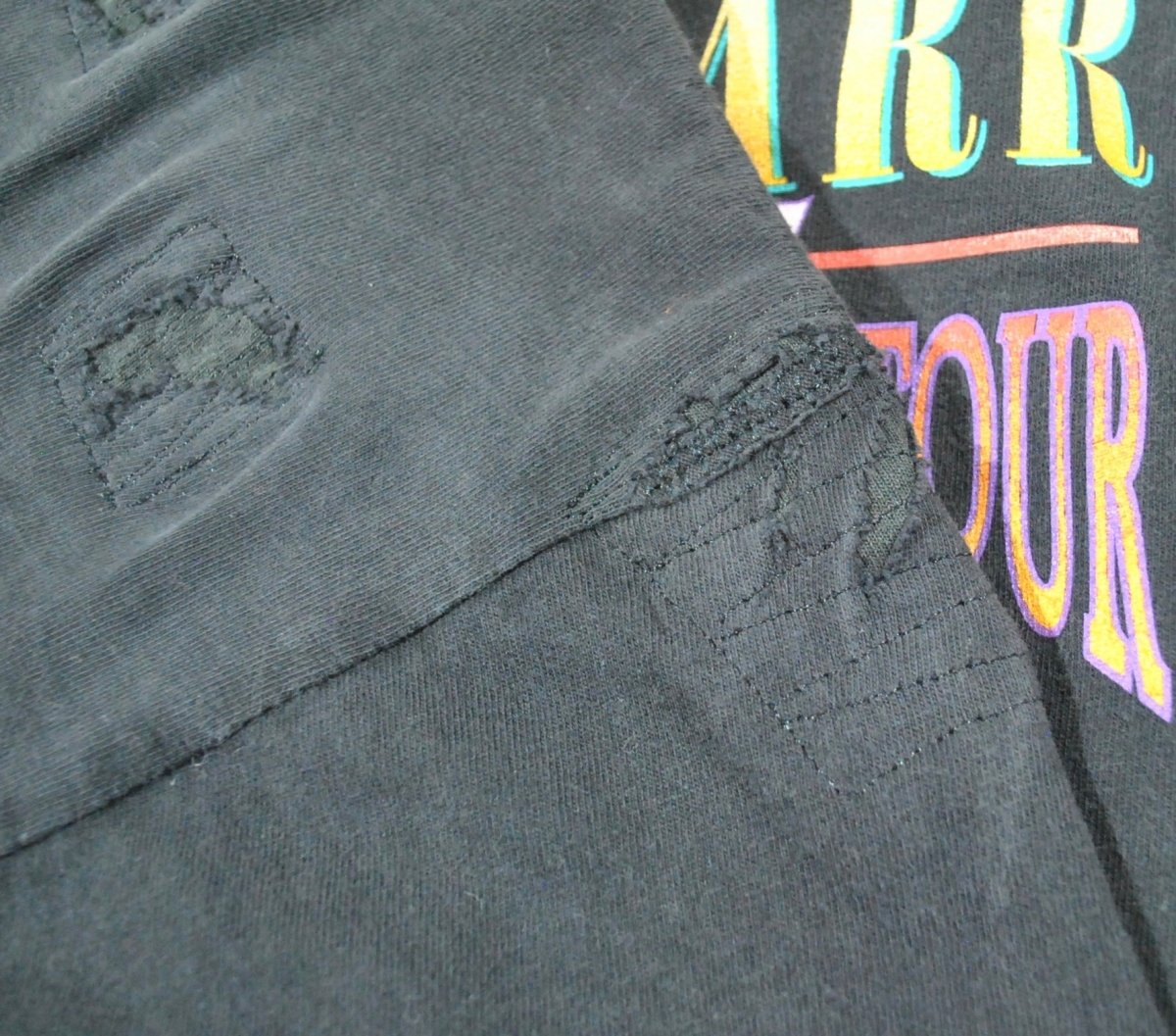 1995 - Ringo Starr: World Tour Shirt - Unisex Large - T-Shirts - ThrowbackBuys -Yesterday's Attic