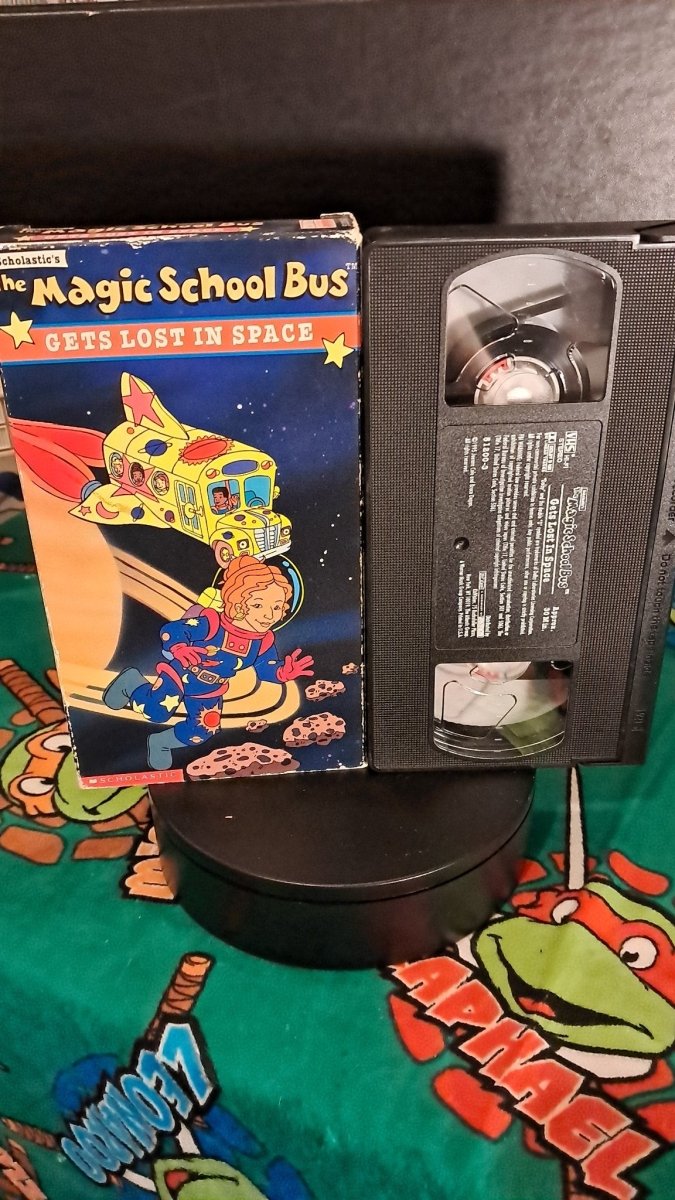 1995 – Scholastic: The Magic School Bus Gets Lost In Space VHS - VHS - ThrowbackBuys - Retrotoyz&gamez87