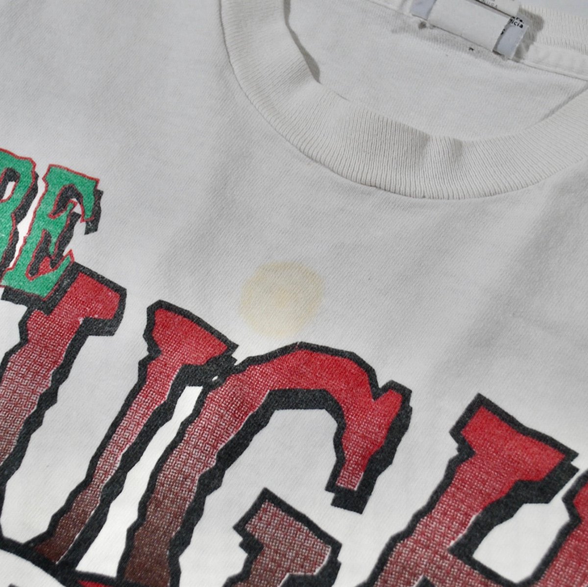 1995 - Warner Bros.: Taz Christmas Shirt - XL - T-Shirts - ThrowbackBuys -Yesterday's Attic