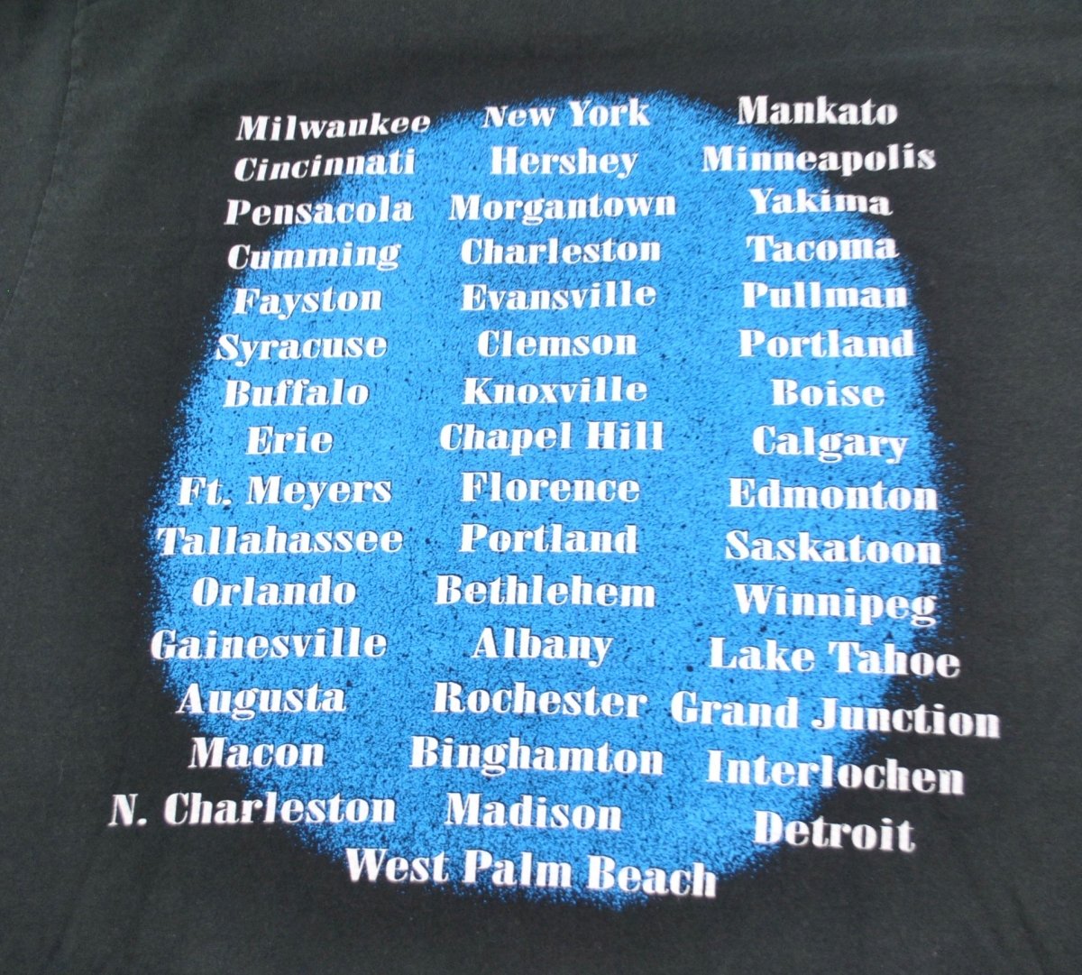 1995 - Yesterday's Attic: Vince Gill Tour Shirt - Men's Large Tall - T-Shirts - ThrowbackBuys -Yesterday's Attic