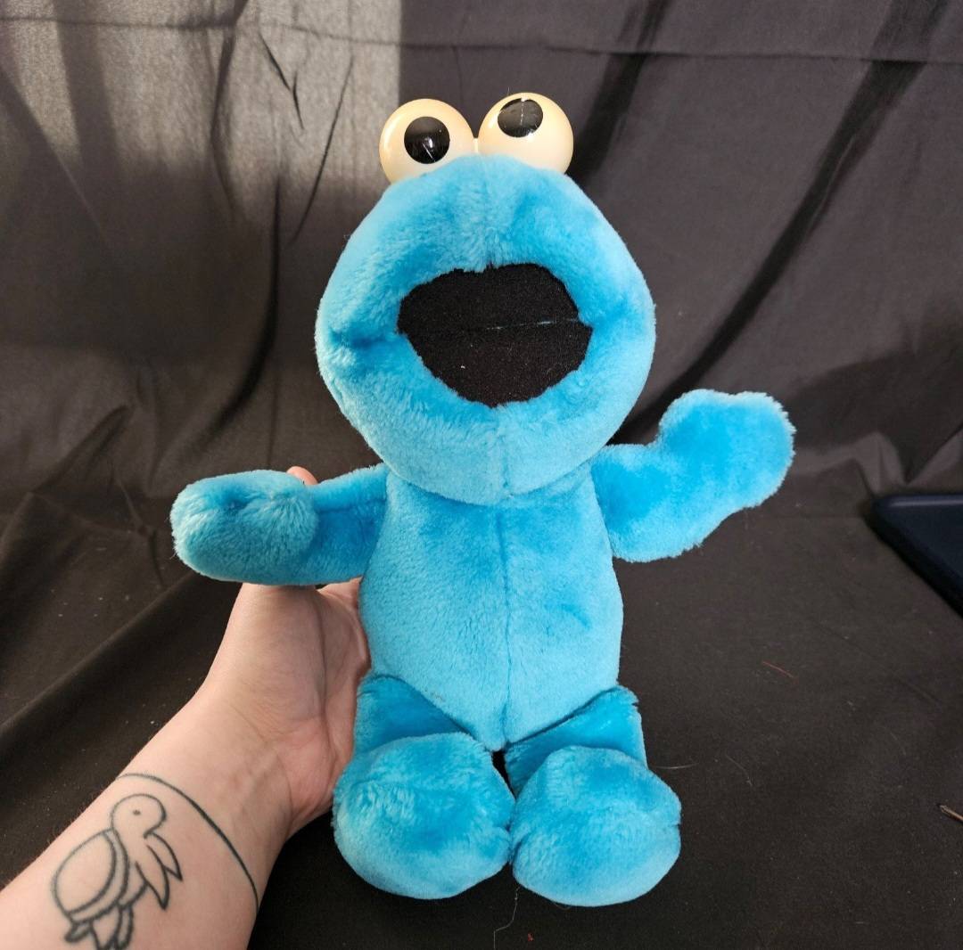 1996 Tyco Sesame Street Tickle Me Cookie Monster Plush Stuffed Toy - Plushies - ThrowbackBuys - Cloy's Creativity