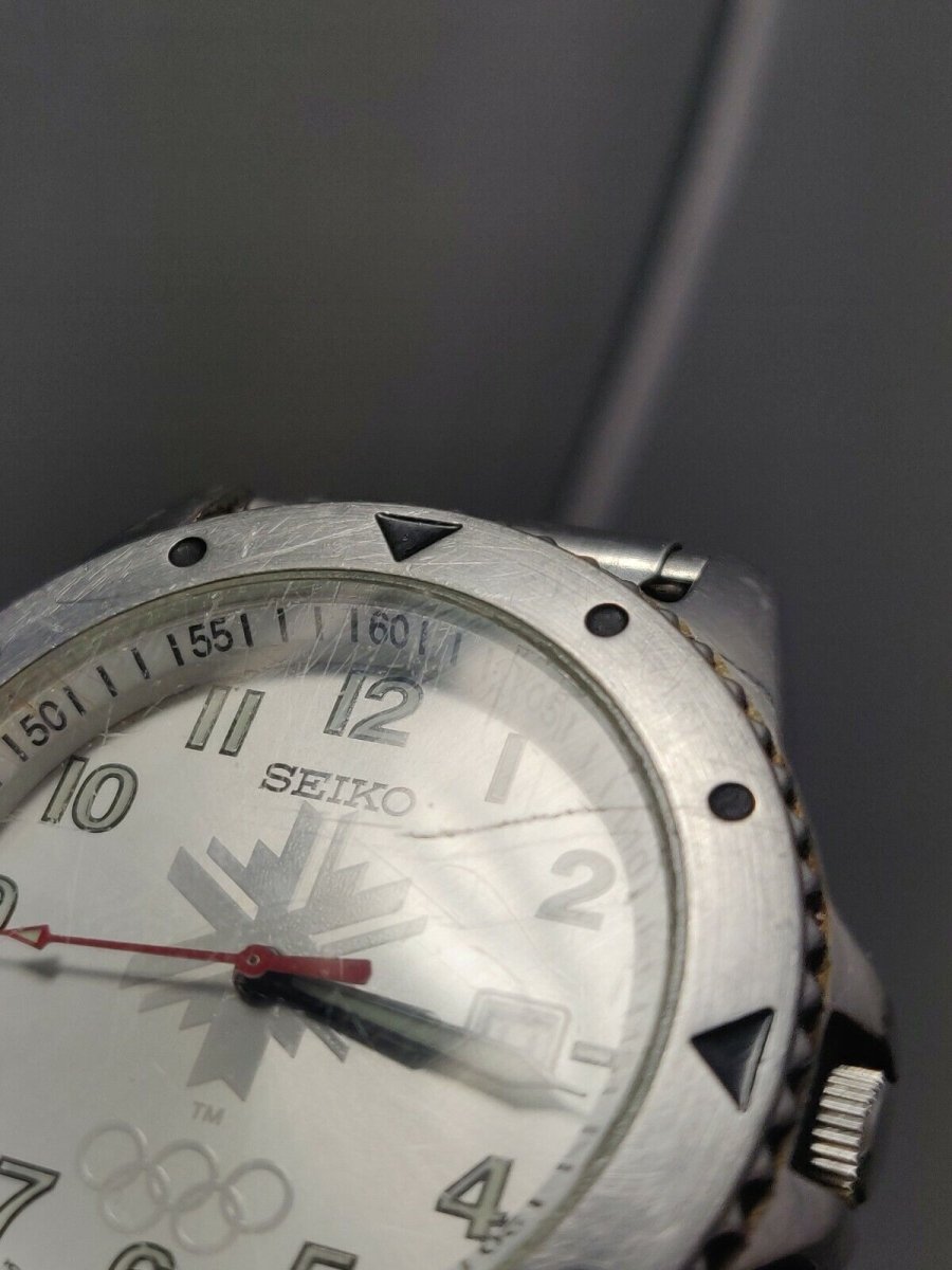 1997 - Seiko Olympic Quartz Watch - 37 mm, Stainless Steel, 5 Bar - Watches - ThrowbackBuys - ResellerDoor
