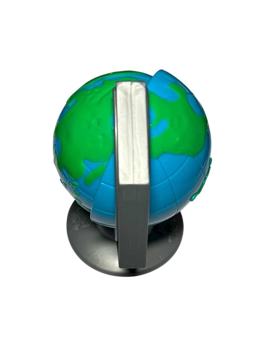 1997 – Wendy's: Pinky and the Brain Globe Kids' Meal Toy - Action Figures & Collectibles - ThrowbackBuys - Abunnysvintageco