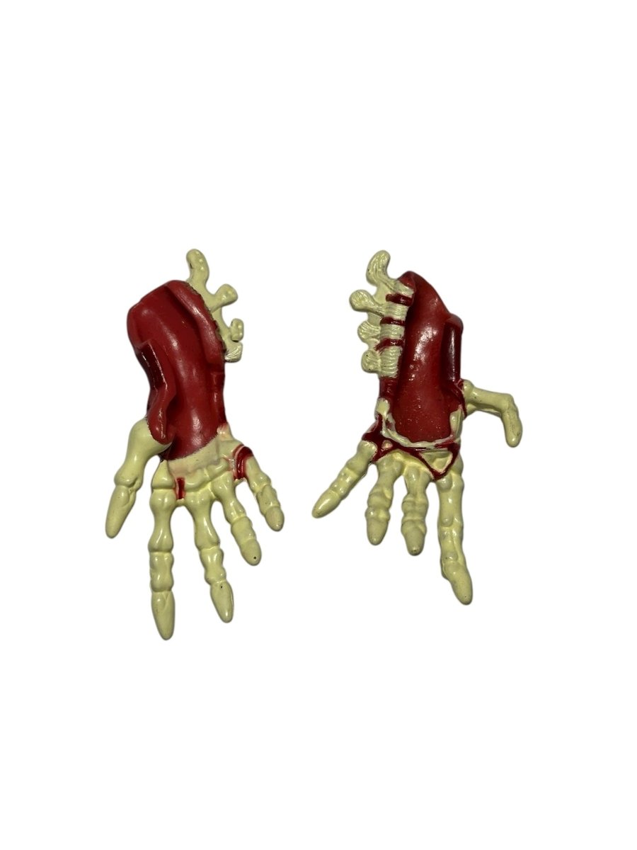 1997 X - men Monster Armor For Cyclops Toybiz Marvel Action Figure Accessories - Action Figures & Collectibles - ThrowbackBuys - Abunnysvintageco