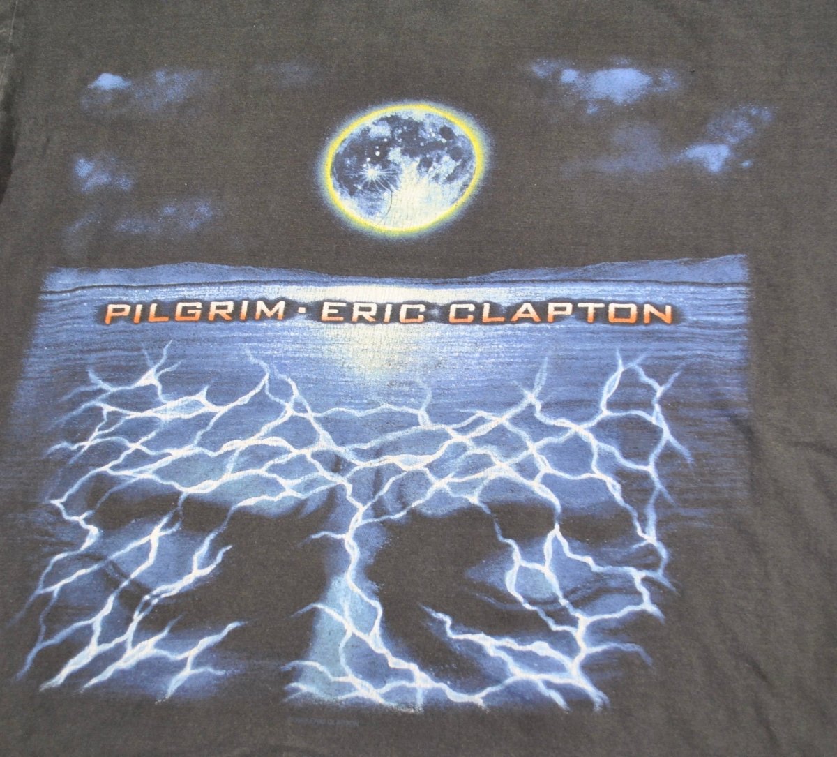 1998 - Eric Clapton: World Tour Shirt - Men's Medium - T-Shirts - ThrowbackBuys -Yesterday's Attic
