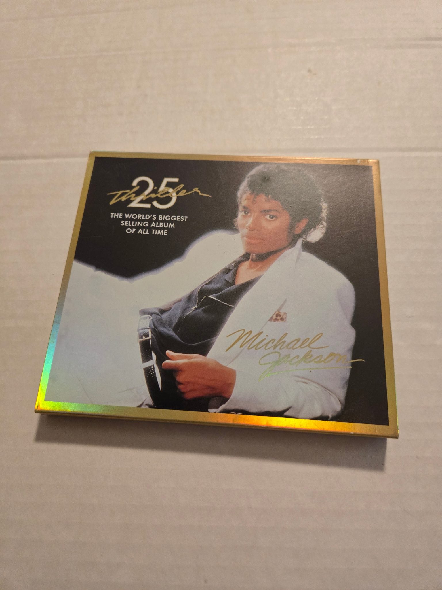 Michael Jackson Thriller 25th Anniversary 2 Disc CD/DVD Set