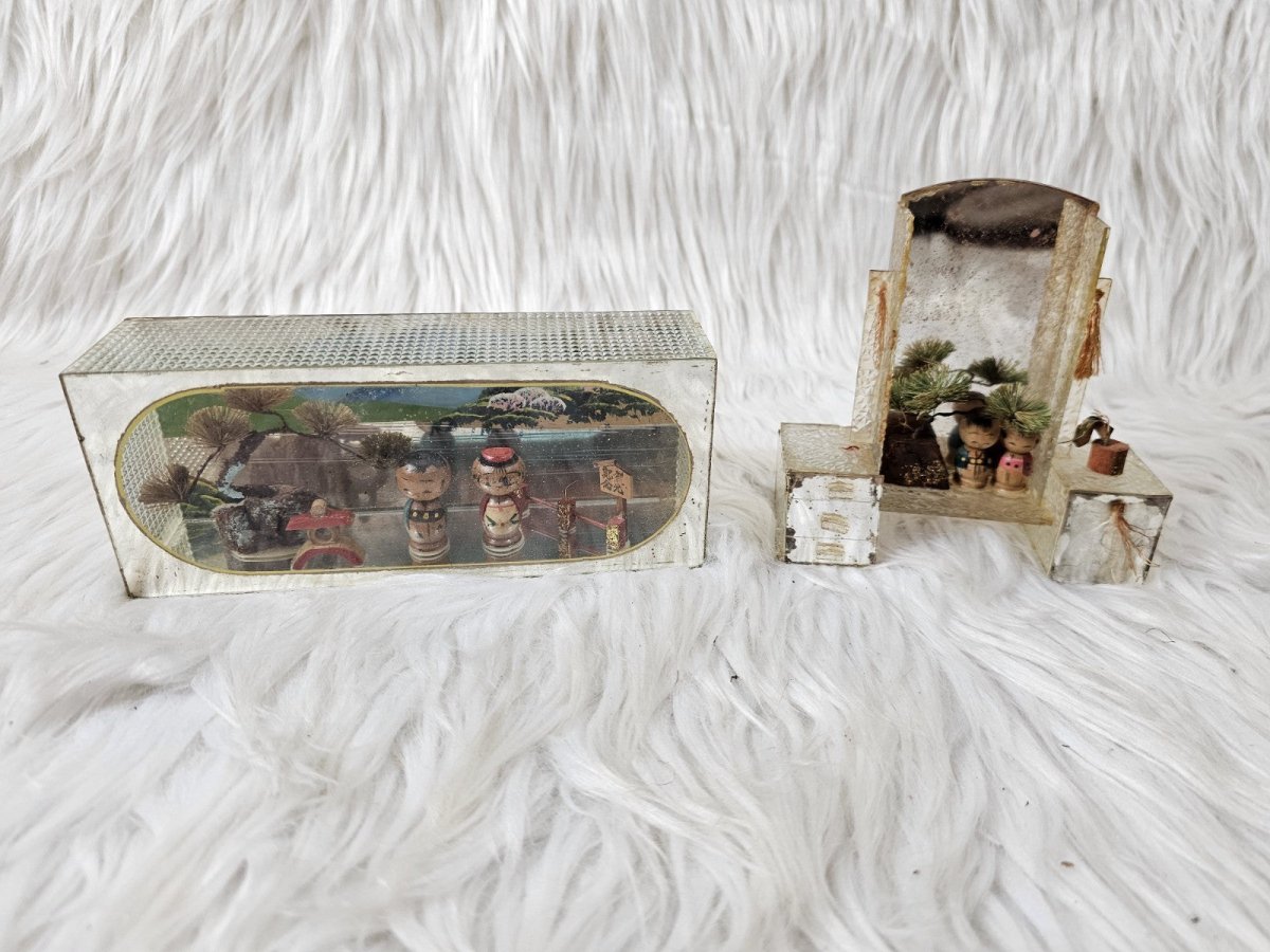 2 Vintage Rare Kokeshi Dolls figurine - Made in Japan - Dolls - ThrowbackBuys - The Thrifty Gypsyy Shop