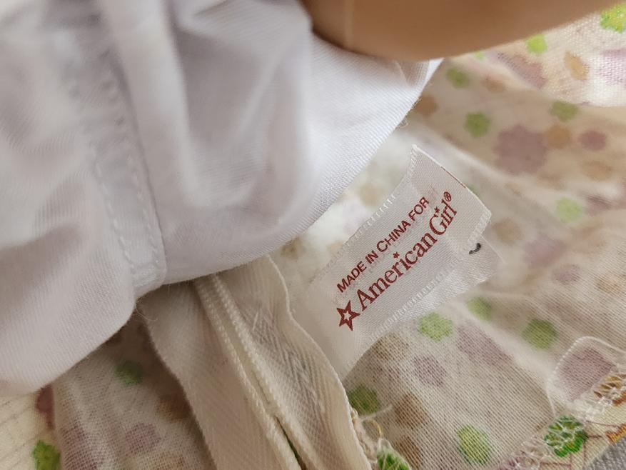 2000 - American Girl Kit Kittredge Doll (F7736 - AFIA) w/ Play & Display Stand - 18 in - Dolls - ThrowbackBuys - ResellerDoor