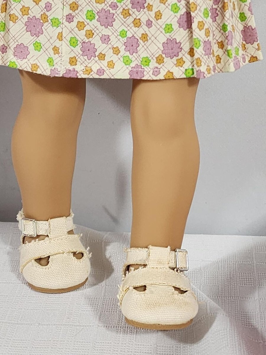 2000 - American Girl Kit Kittredge Doll (F7736 - AFIA) w/ Play & Display Stand - 18 in - Dolls - ThrowbackBuys - ResellerDoor