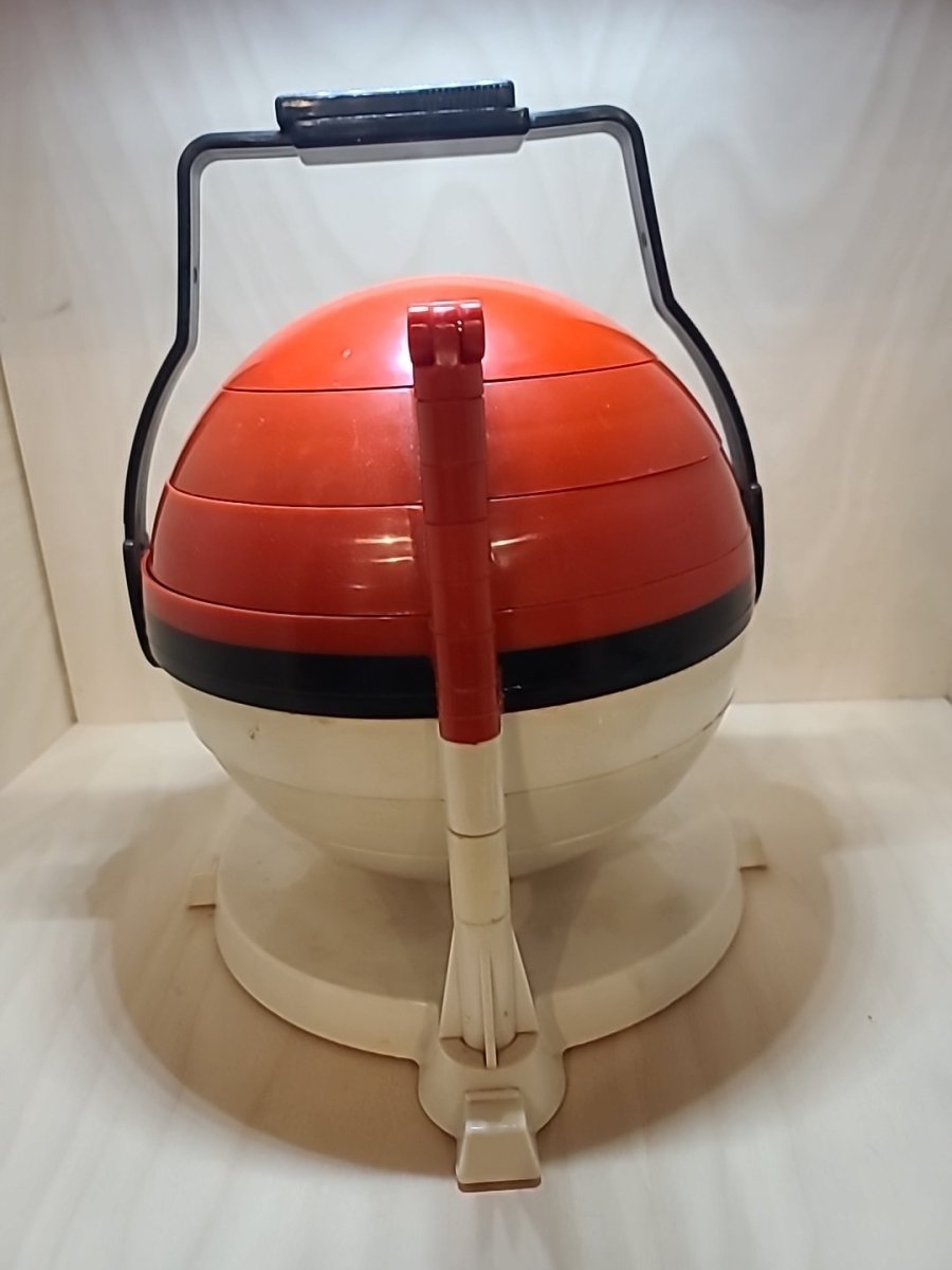 2000 - Toy Biz: Pokemon Pokeball Carrying Case w/25 Marbles - Action Figures & Collectibles - ThrowbackBuys - Kisara358