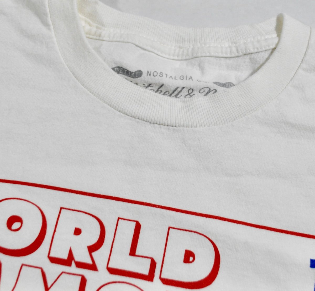 2000s - MLB: Los Angeles Dodgers Unisex T-Shirt - Medium - T-Shirts - ThrowbackBuys -Yesterday's Attic