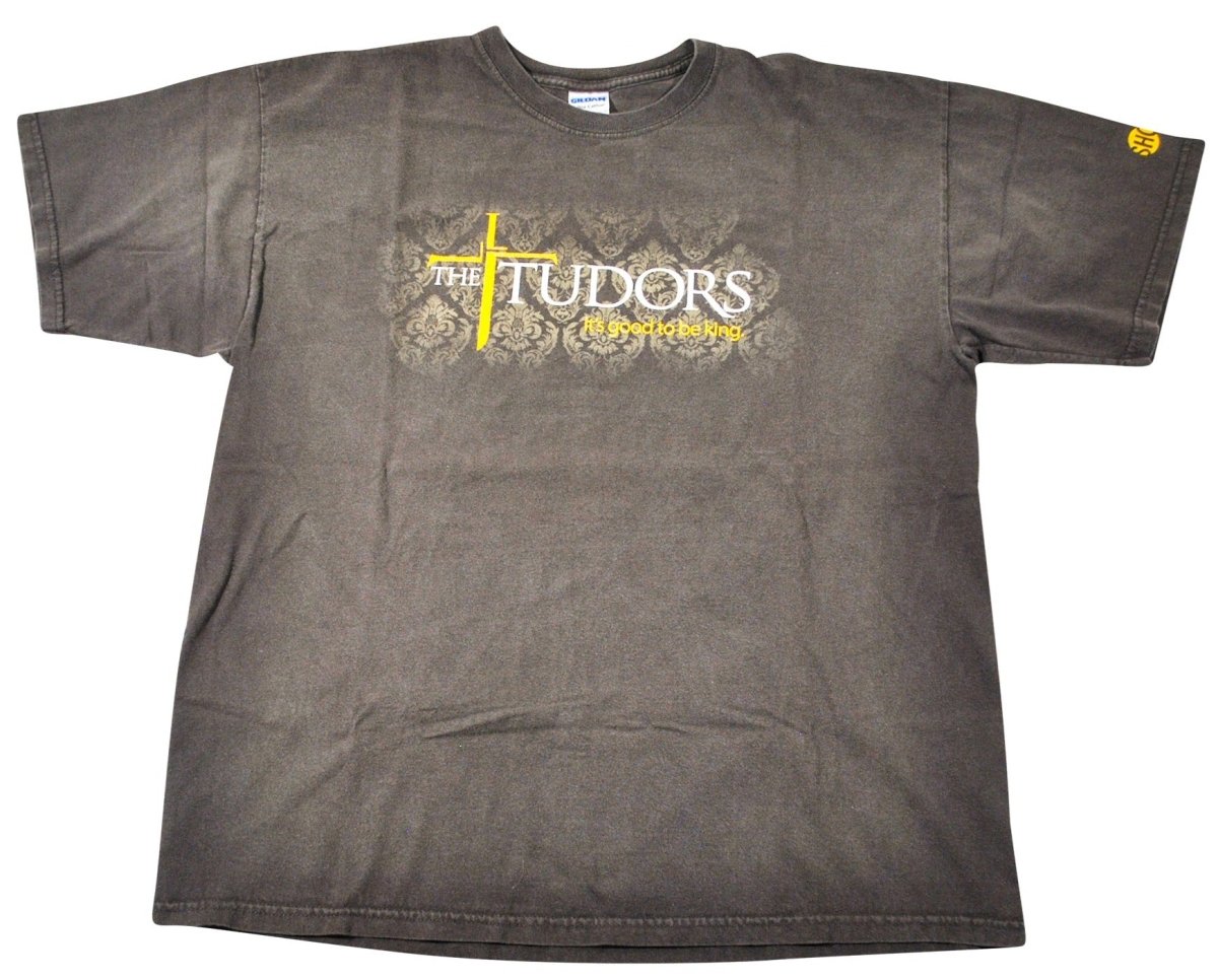 2000s - Showtime: The Tudors TV Show Unisex Shirt - XL - T-Shirts - ThrowbackBuys -Yesterday's Attic