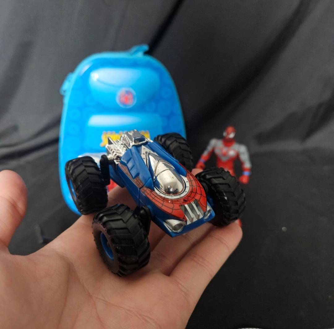 2000's Spider Man Toy Lot & Tin Backpack - Collectible Toys - ThrowbackBuys - Cloy's Creativity