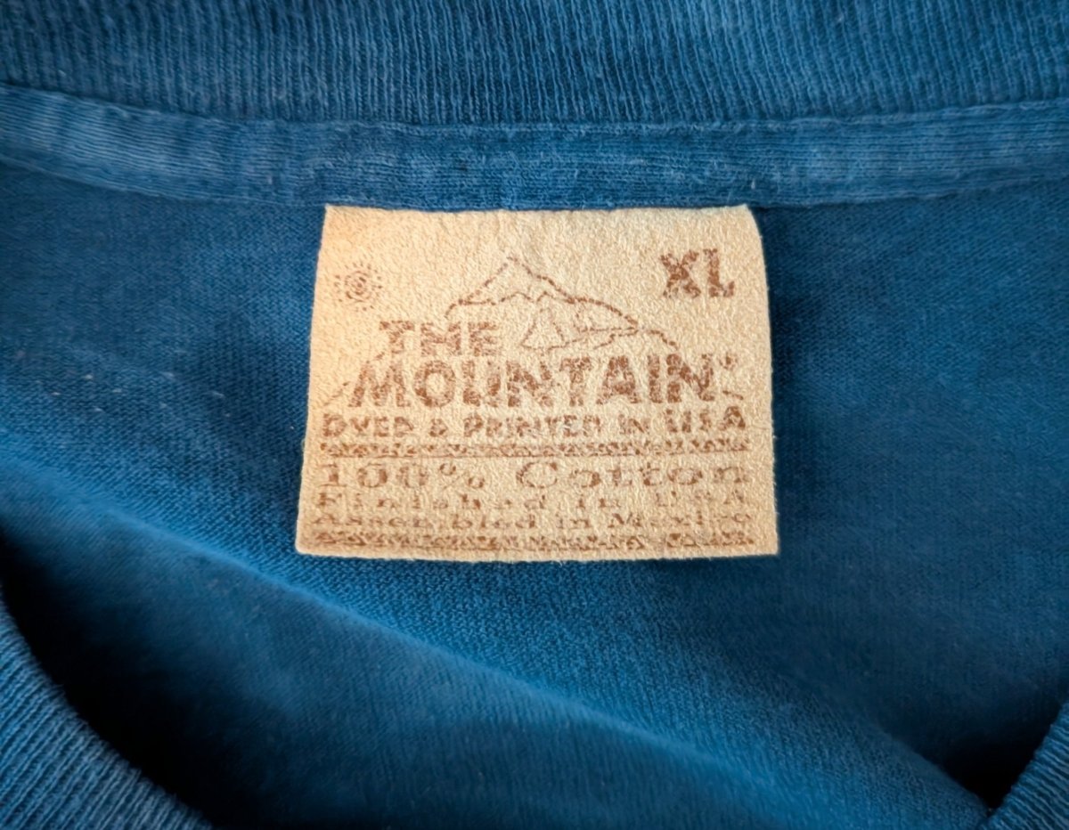 2000s Tie Dye Style Eagle T-Shirt - "The Mountain" - T-Shirts - ThrowbackBuys - Shiznit