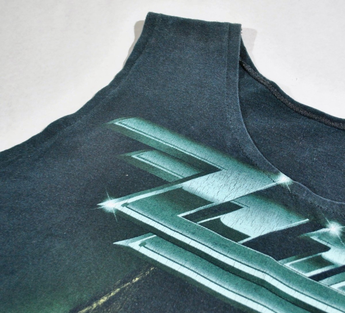 2000s - ZZ Top: Unisex Tank Shirt - L - Tank Tops - ThrowbackBuys -Yesterday's Attic