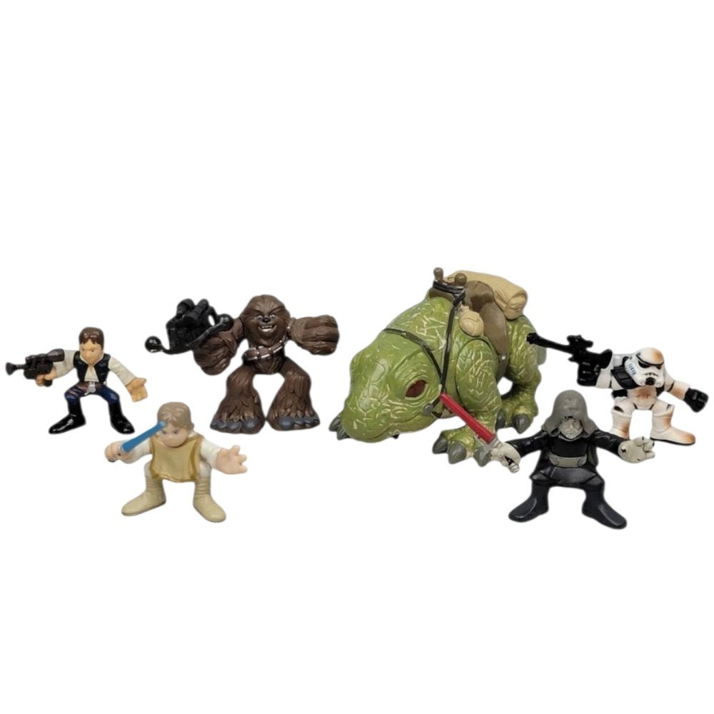 2001 – Hasbro: Star Wars Millennium Falcon Playset with Galactic Heroes Figures - Action Figures & Collectibles - ThrowbackBuys - A N E 1 Stop Shop