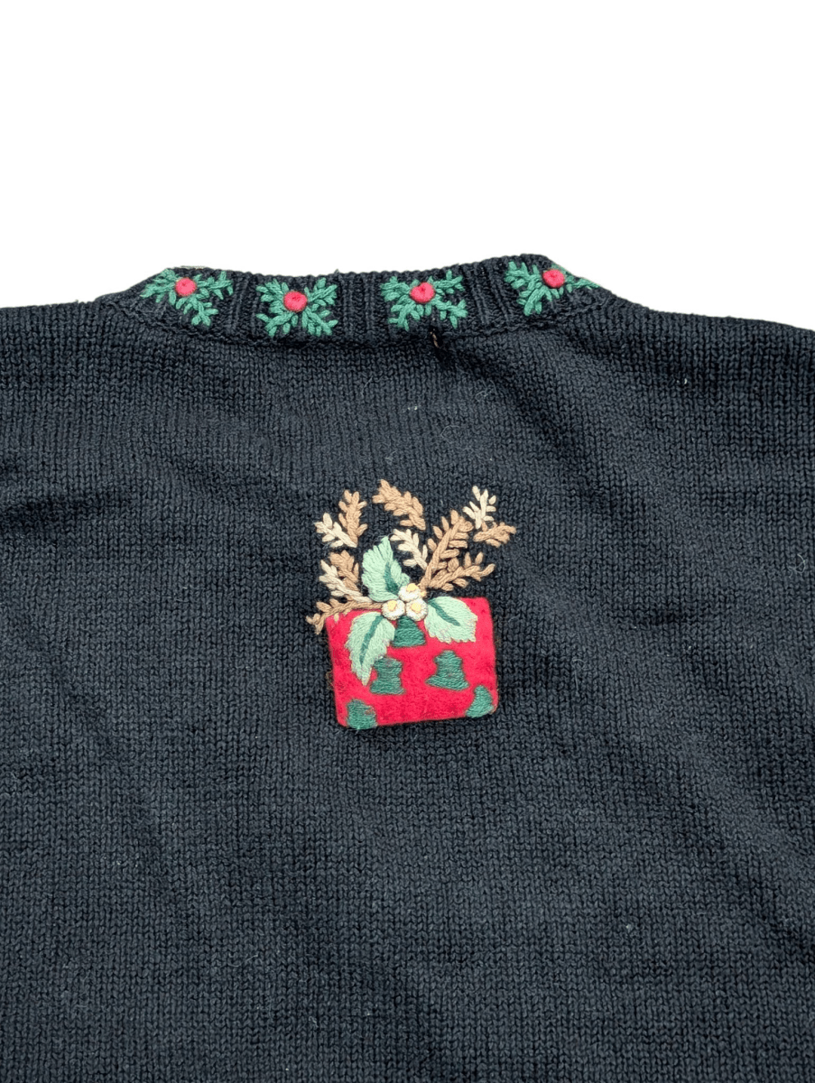 2001 Heirloom Collectibles Black Christmas Sweater - Sweaters - ThrowbackBuys - Shiznit