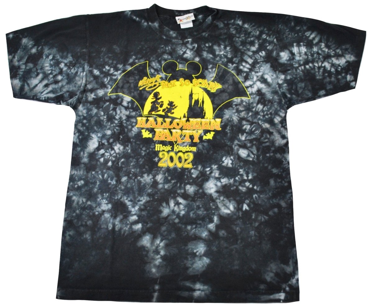 2002 - Disney's Mickey Mouse: Halloween Magic Kingdom Shirt - XL - T-Shirts - ThrowbackBuys -Yesterday's Attic