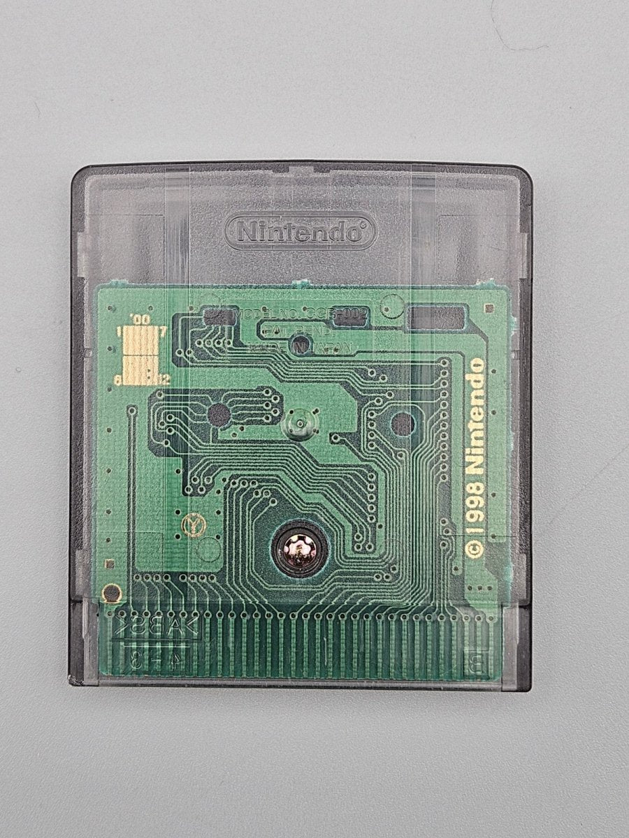 2002 – Game Boy Color: Playmobil Laura - Video Games - ThrowbackBuys - Pinnaclecollectibles