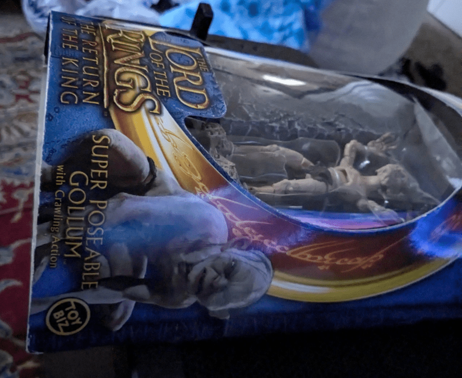 2003 NIB Lord of the Rings Return of the King Super Poseable Gollum Crawler Toy - Action Figures & Collectibles - ThrowbackBuys - Furby Queen