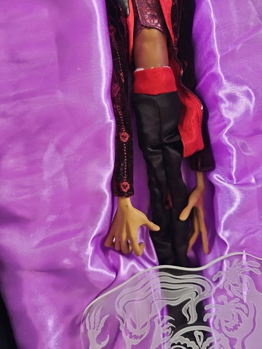 2010 - Rare Disney Limited Edition Figure/Doll Dr. Facilier 10th Anniversary Tiana - Dolls - ThrowbackBuys - The Thrifty Gypsyy Shop