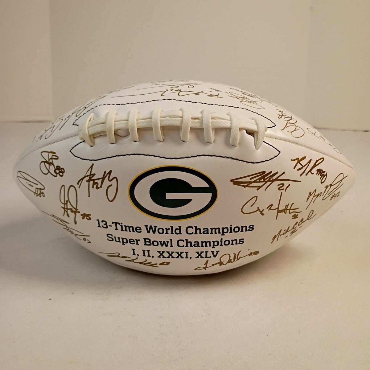 2011 - Green Bay Packers Commemorative Team Autographed Football - Pre - Printed - Sports Memorabilia - ThrowbackBuys - ResellerDoor