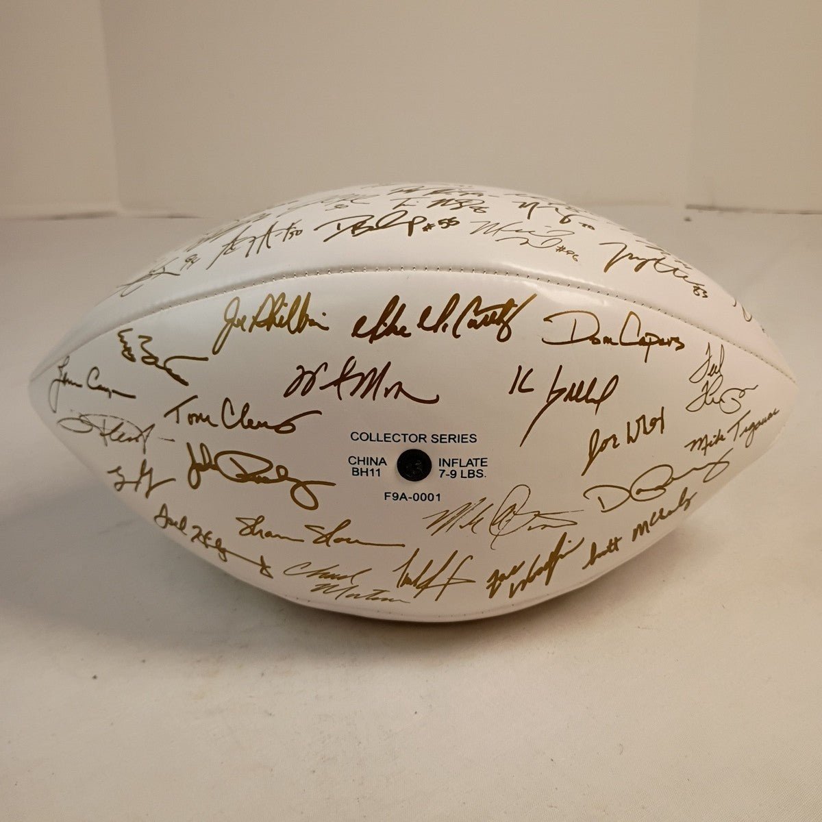 2011 - Green Bay Packers Commemorative Team Autographed Football - Pre - Printed - Sports Memorabilia - ThrowbackBuys - ResellerDoor