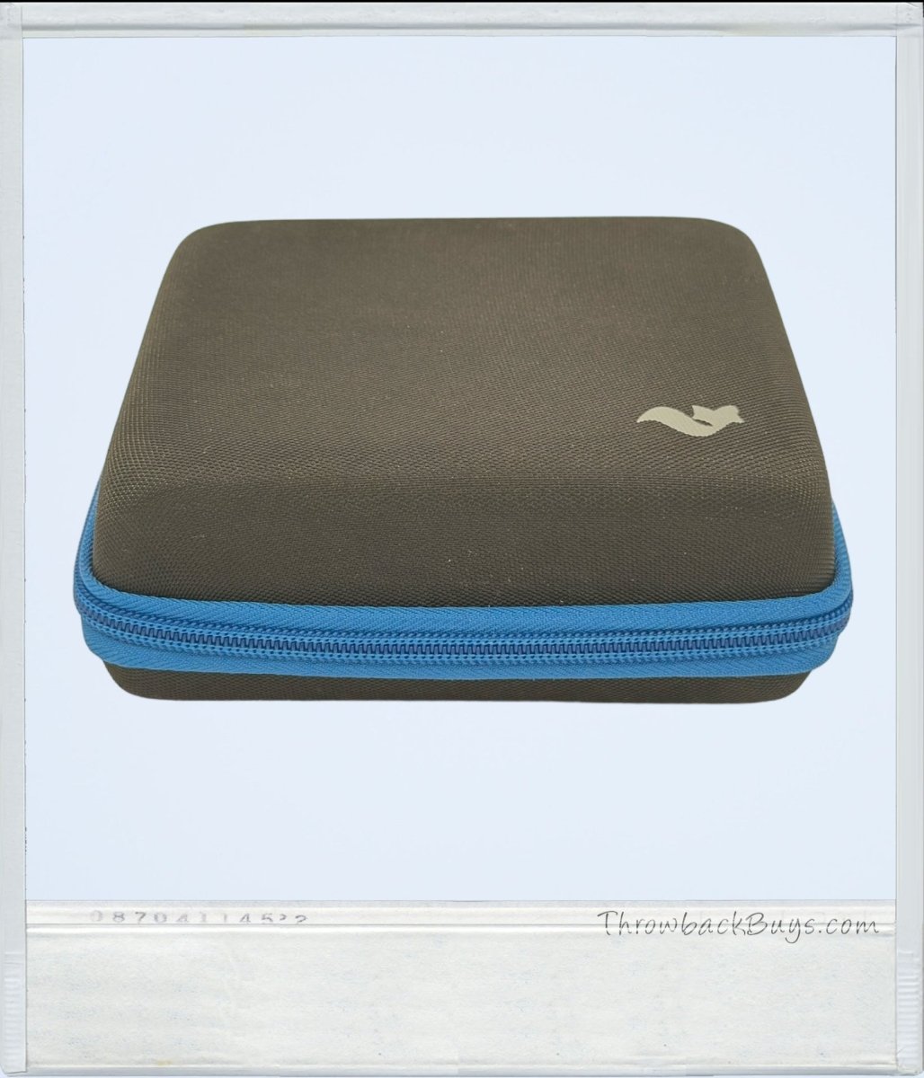 2011 - Nintendo 2DS Electric Blue w/4 Games + Carrying Case - Handheld Consoles - ThrowbackBuys - ThrowbackBuys