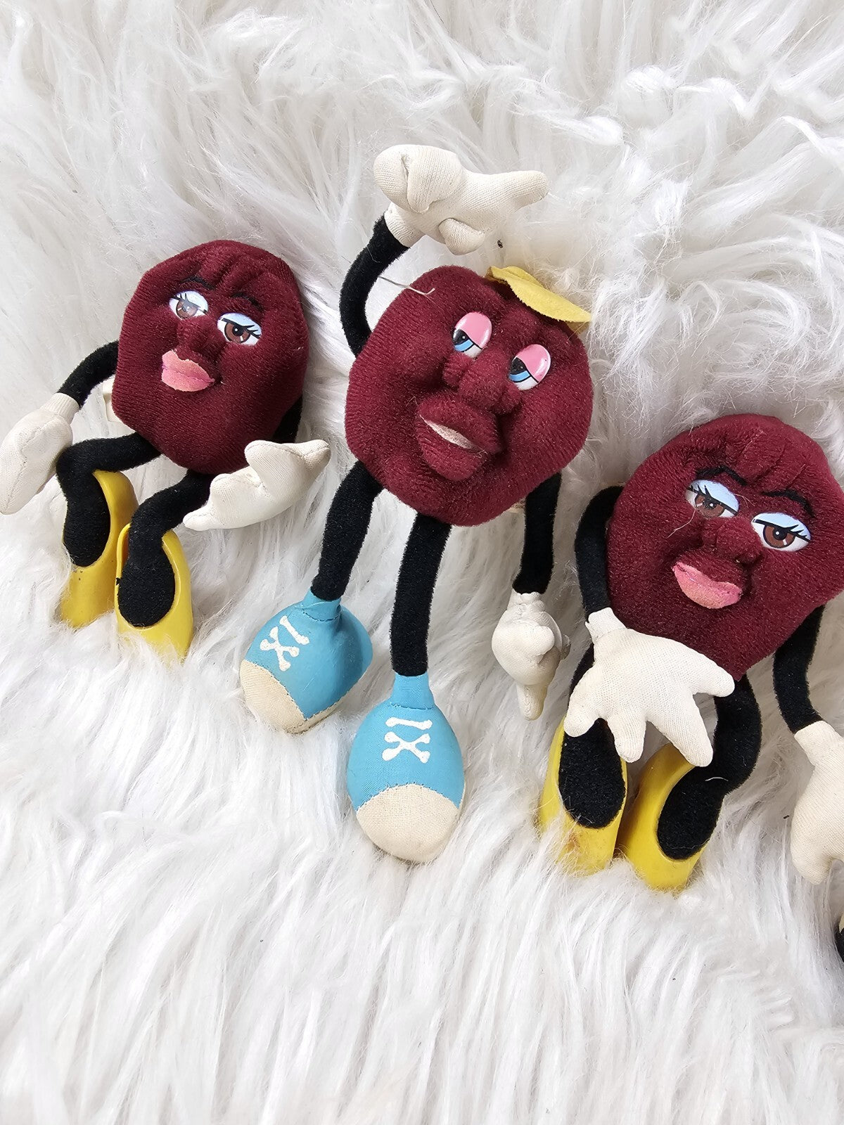 1988 - California Raisins Bundle:  Velvet Posable Figure Purple 6in Dolls