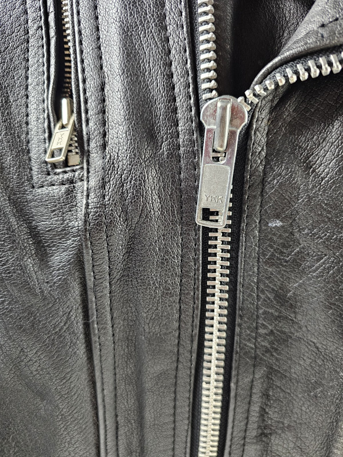 Rare Vintage Gadabout Men's Black Leather Motorcycle/Biker Jacket Size 52 NYPD