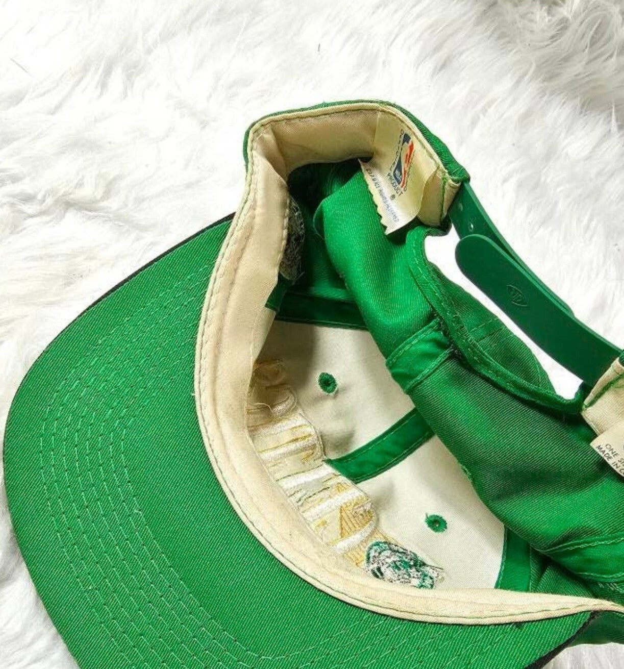 NWT Vintage 90s Boston Celtics Youngan Triangle Logo Snapback Hat Cap NBA - New