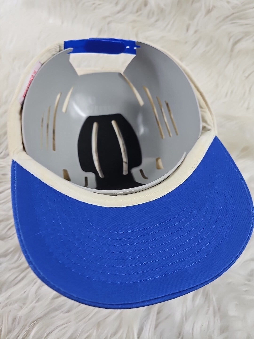 1990s - Pickles Steakhouse Blue Rim Beige Top Snapback Trucker Hat Cap Food