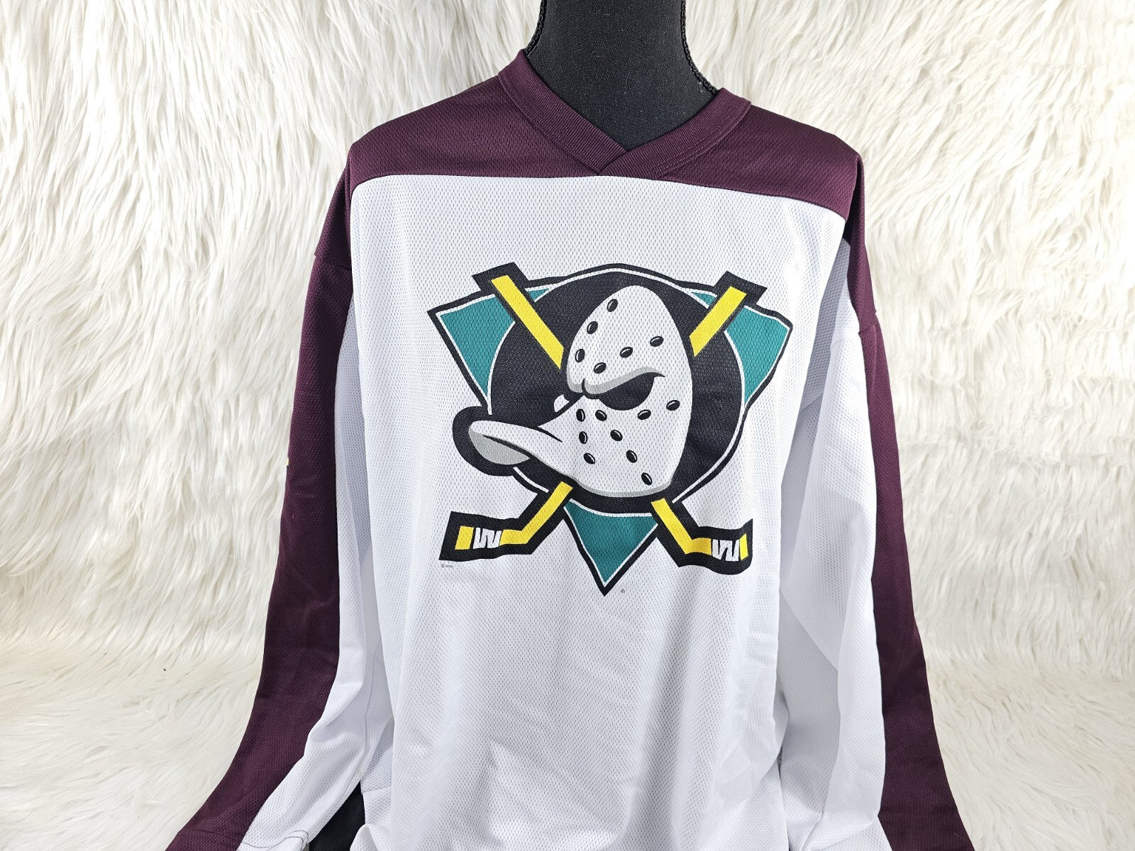 Vintage - Off the Bench NHL Anaheim Mighty Ducks Hockey Jersey size L - RARE