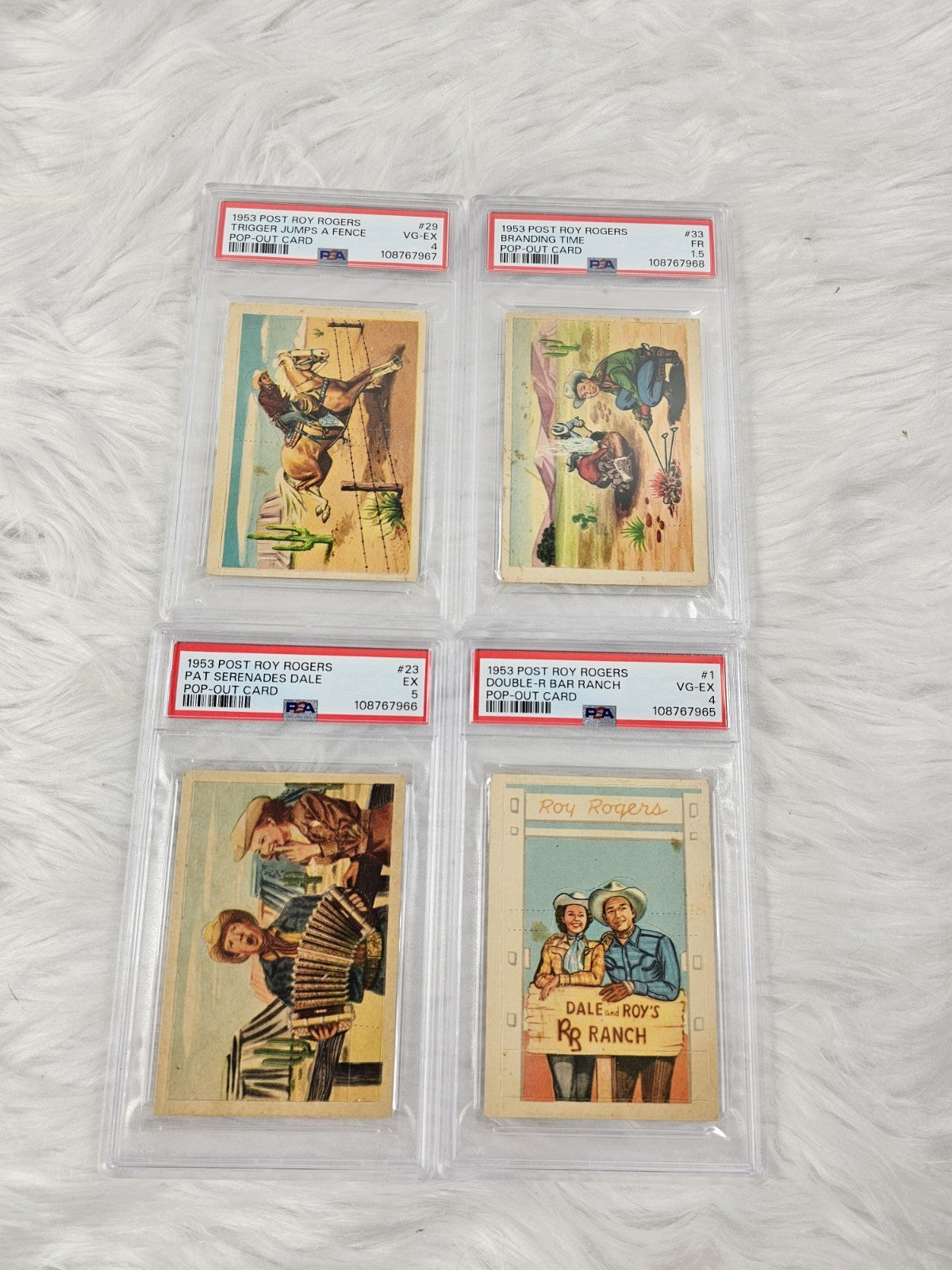 4 Vintage (PSA 1.5-5) Graded Glossy Gum Cards featuring ROY ROGERS Pop Out Cards