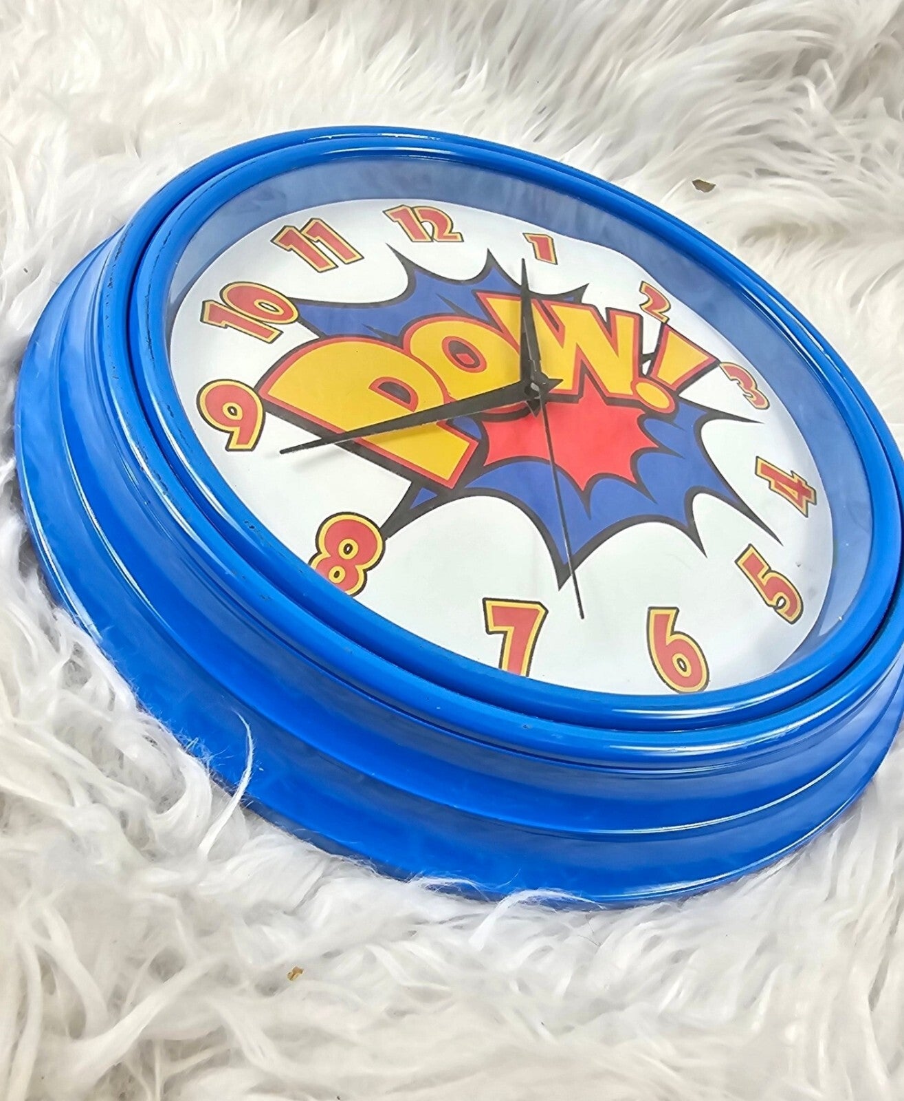 Vintage Comic Book Wall Deco Clock "POW!" - Bright Blue with Red and Yellow