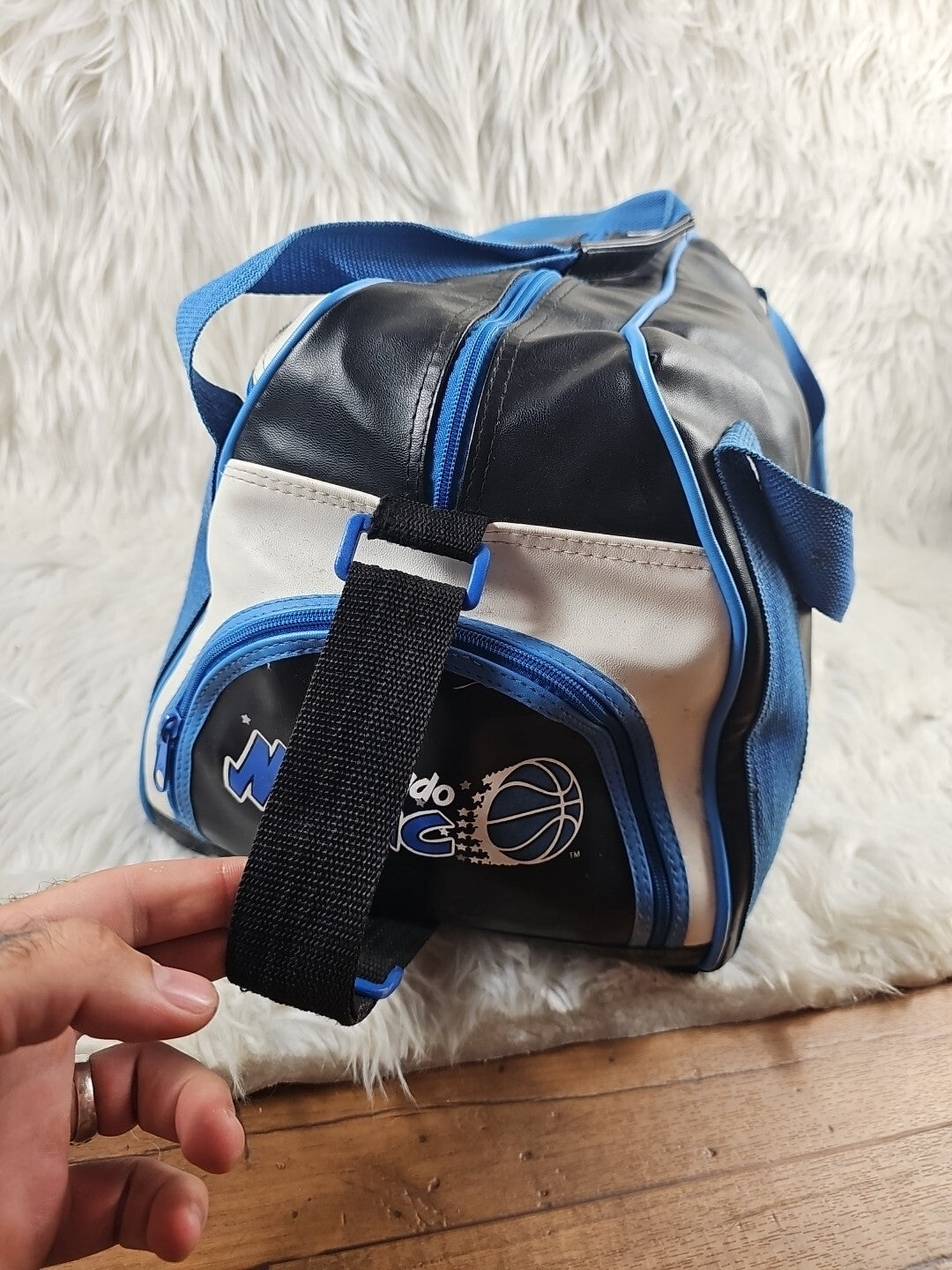 2000's - NBA Orlando Magic Leather Duffel Travel Bag Vintage Officially Licensed